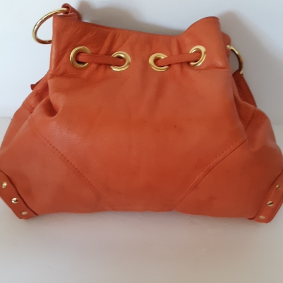 BULGA 😁50 % OFF LEATHER CORAL SHOULDER BAG - Picture 3 of 8